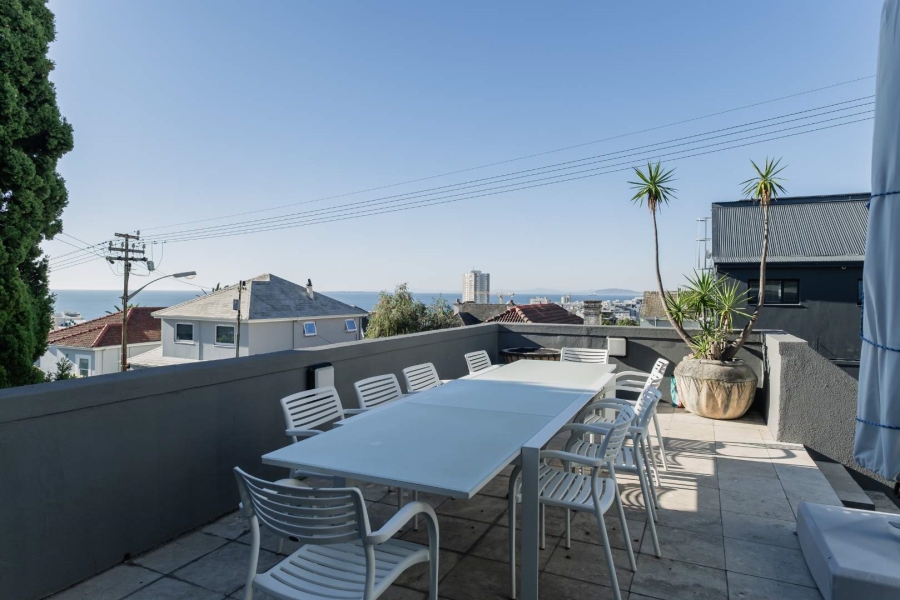 4 Bedroom Property for Sale in Fresnaye Western Cape